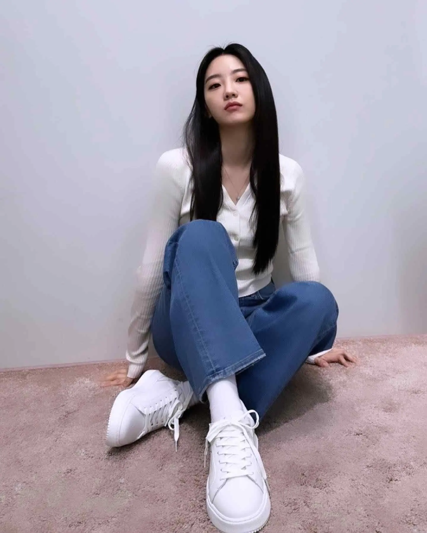 Cho Yi Hyun - cho-yi-hyun-hot-2.webp